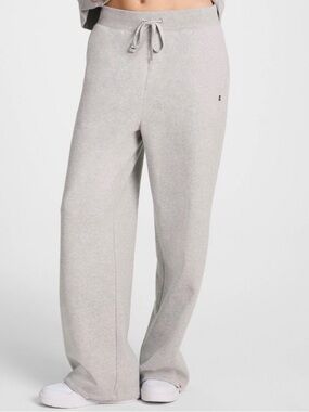 Champion Women's High-Rise Fleece
Wide Leg Sweatpants - Heather Gray XXL